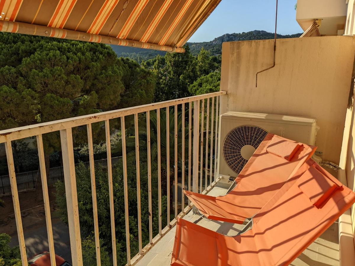 Superbe T2 Proche Des Plages Et Des Commerces Hyères Eksteriør bilde